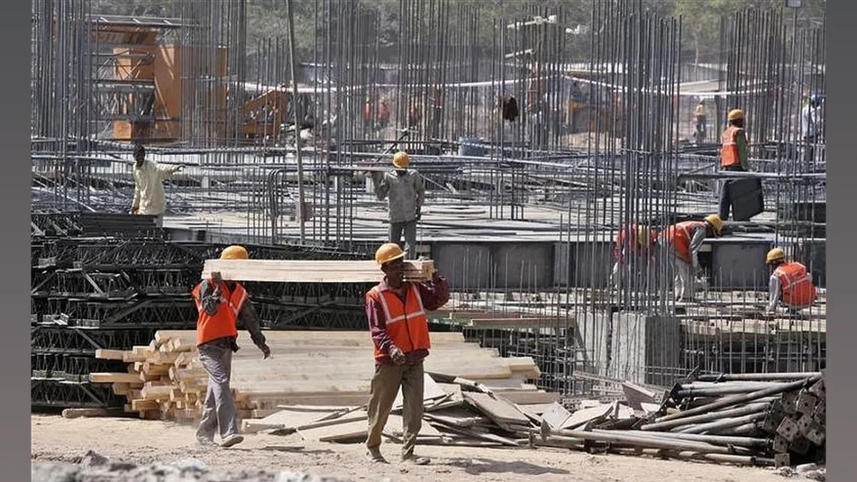 Smartworld-awards-rs-532-cr-contract-to-varindera-for-gurugram-project